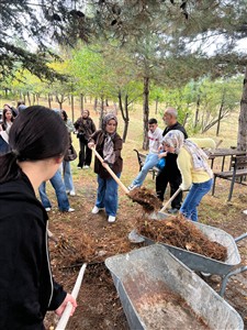 Temiz Kampüs İçin Elele